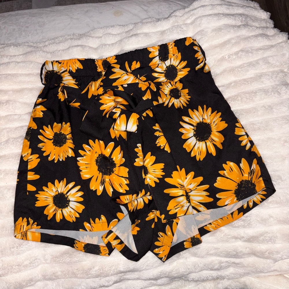 SHEIN Black and Yellow Floral High Waist Shorts
